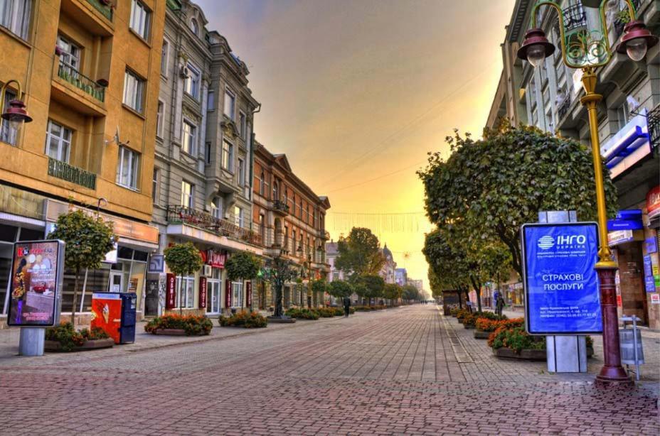 Apartment In The City Center Iwano-Frankiwsk Exterior foto